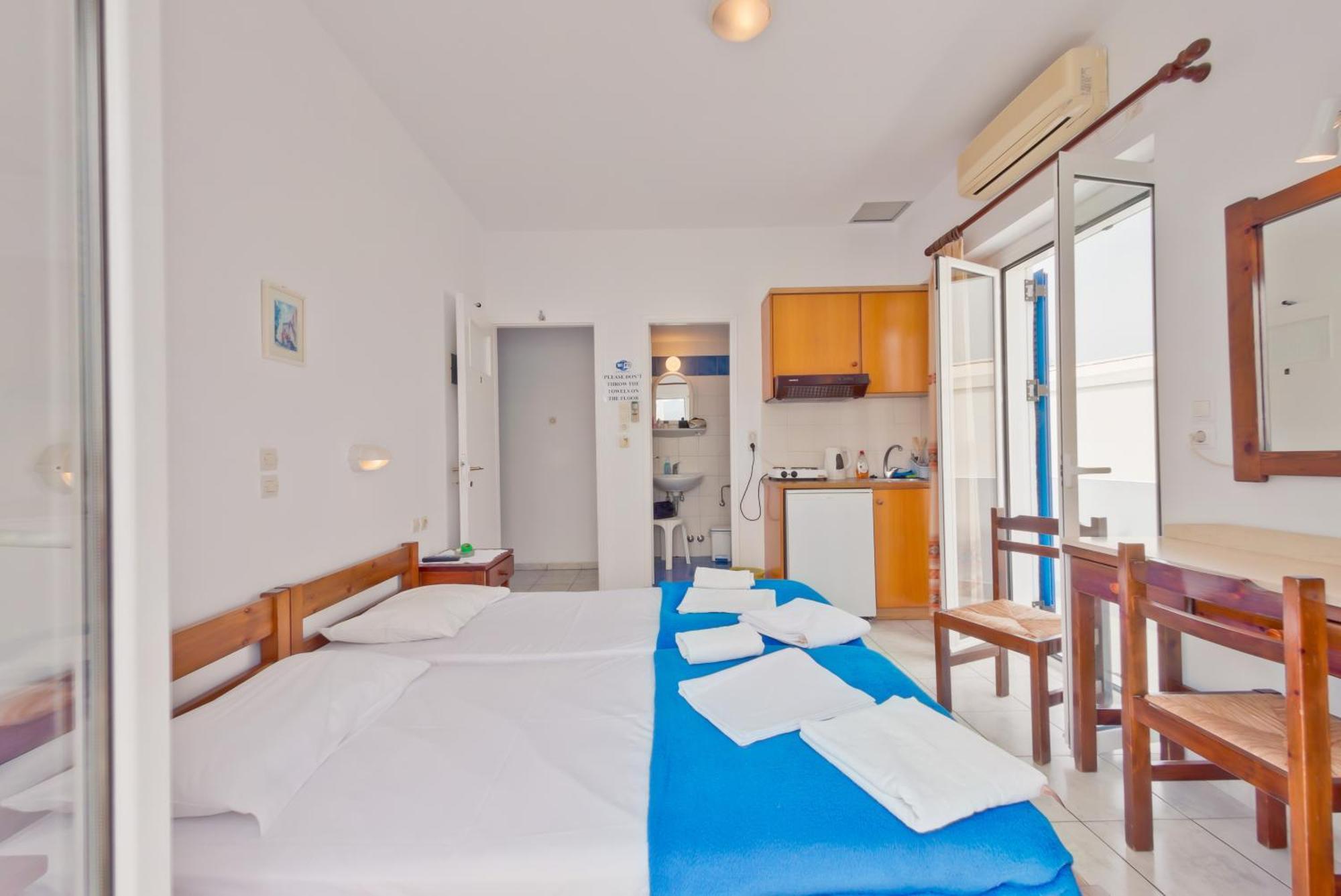 Paris Rooms Antiparos Town Exterior foto